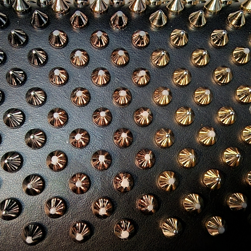 *SOLD* Christian Louboutin Panettone Spike Leather Wallet - Picture 8 of 14